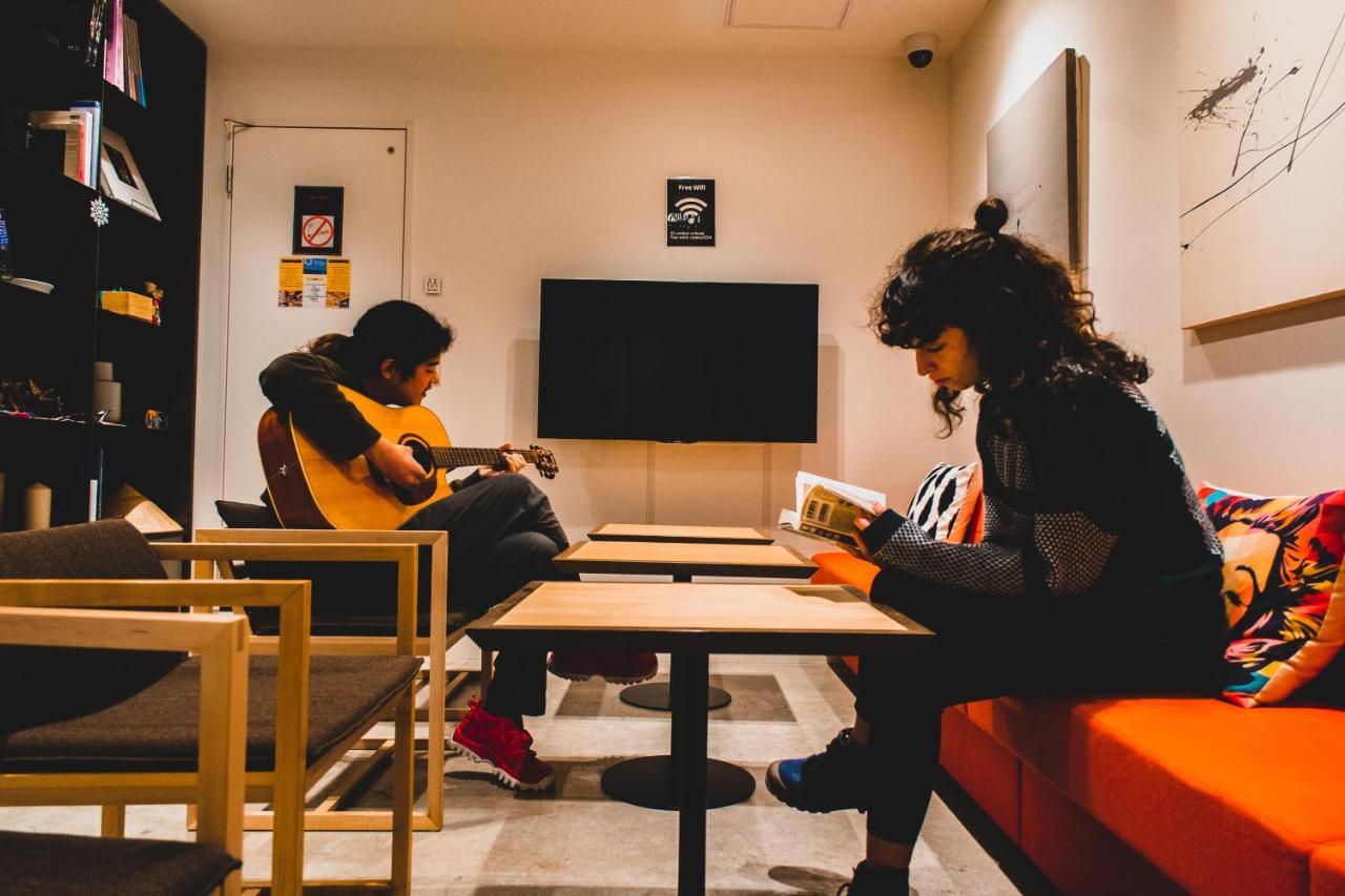 Catalyst Art Hotel Osaka Buitenkant foto