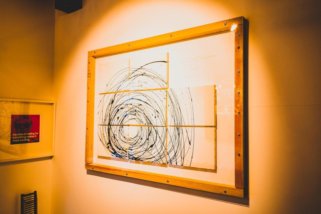 Catalyst Art Hotel Osaka Buitenkant foto